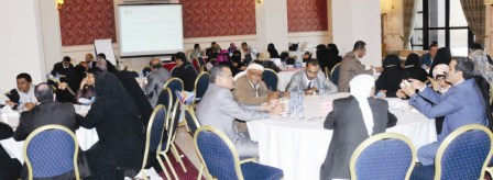 عدد من المشاركين في مؤتمر الحوار الوطني الشامل